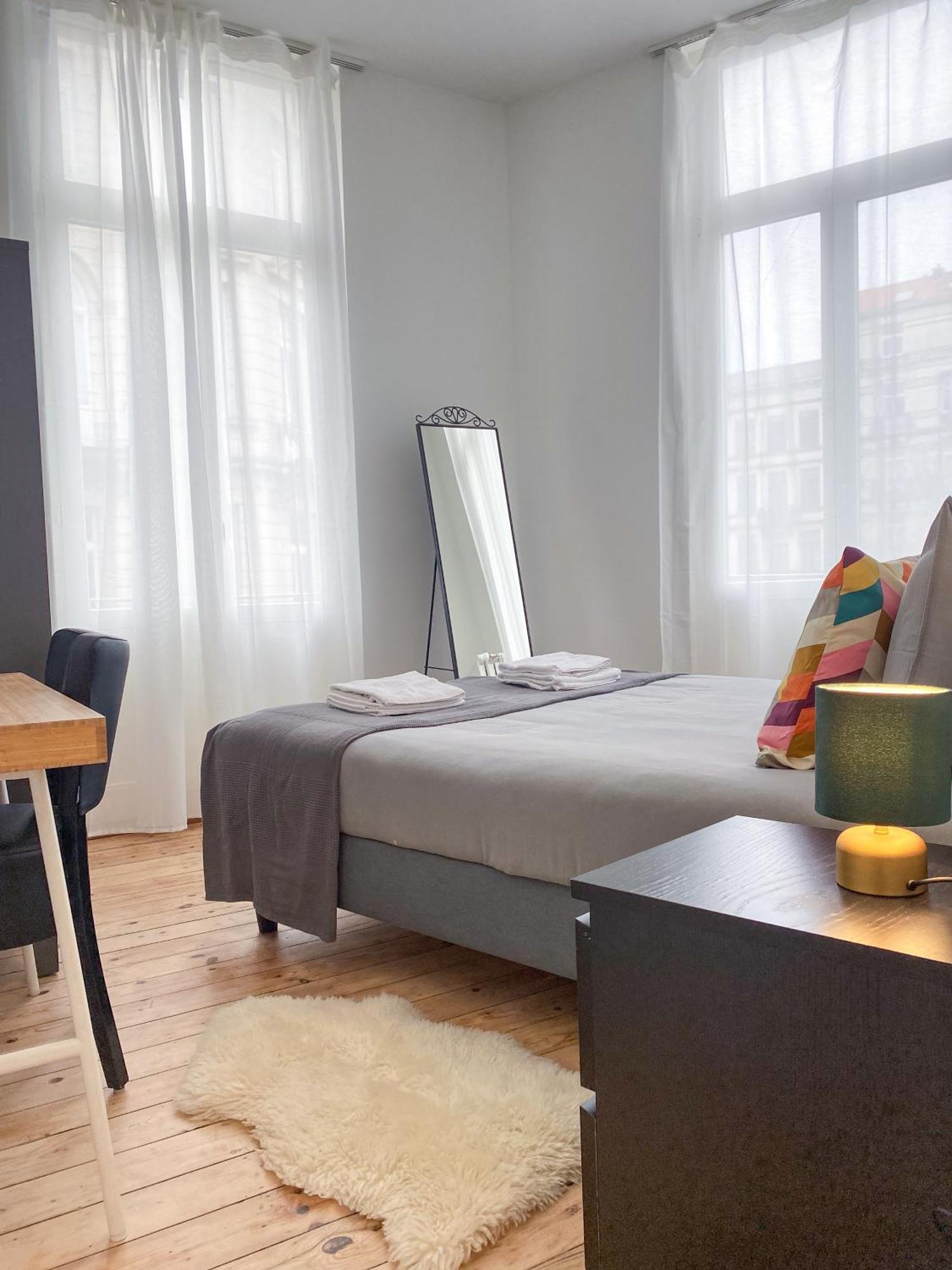 New Cozy In Porte De Hal Appartement Brussel