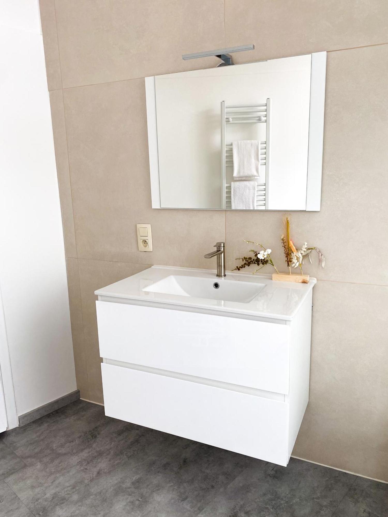 New Cozy In Porte De Hal Appartement Brussel
