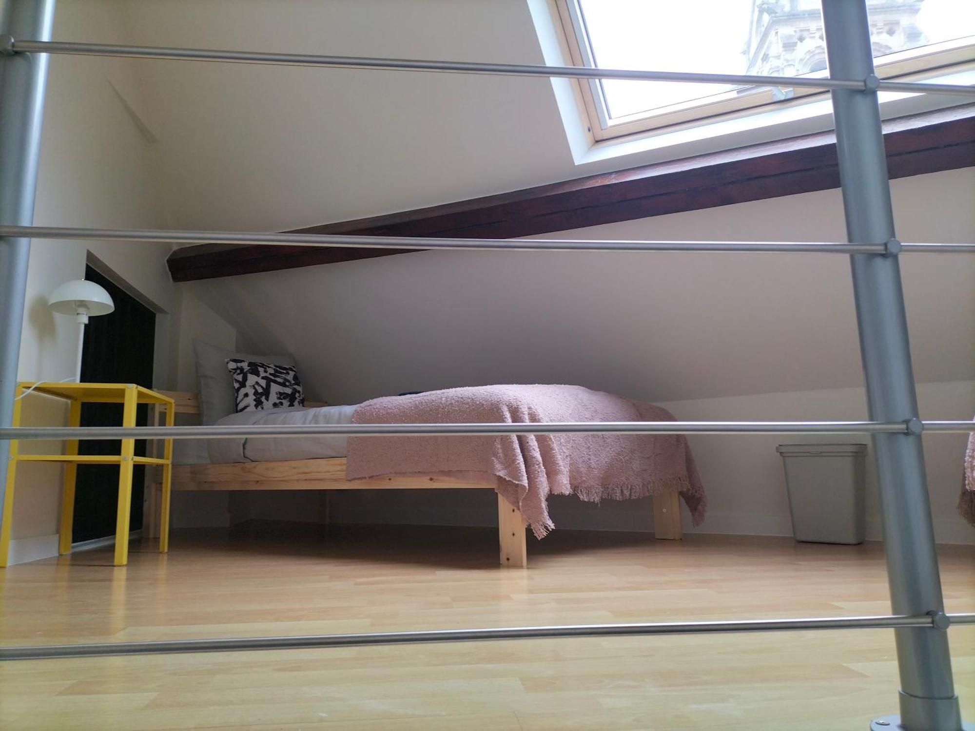 Appartement New Cozy In Porte De Hal Brussel