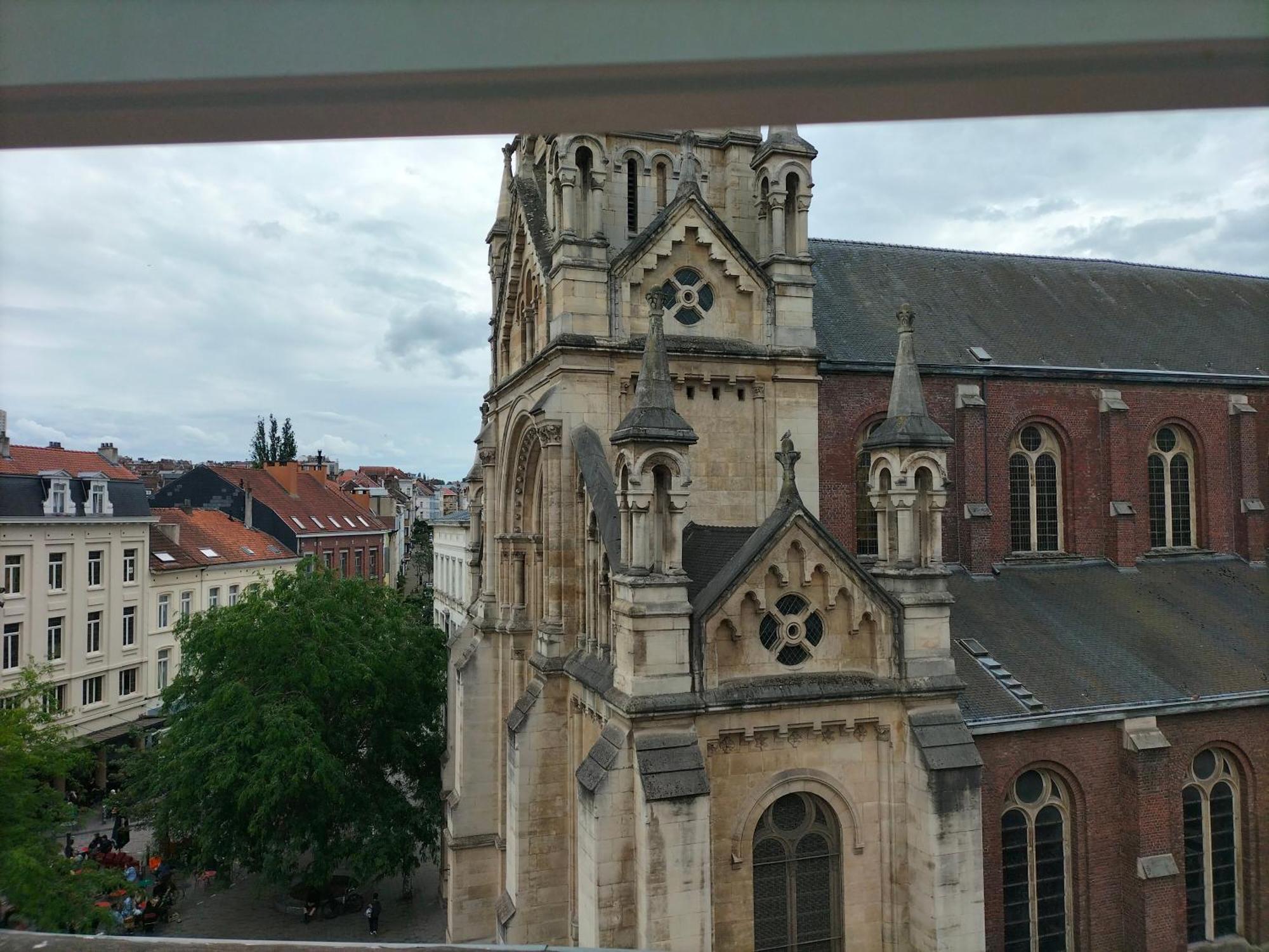 New Cozy In Porte De Hal Brussel